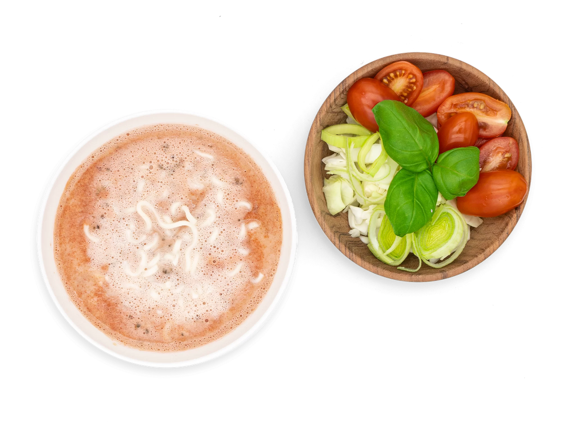 Diet Tomato Soup - med suppehorn og grønt
